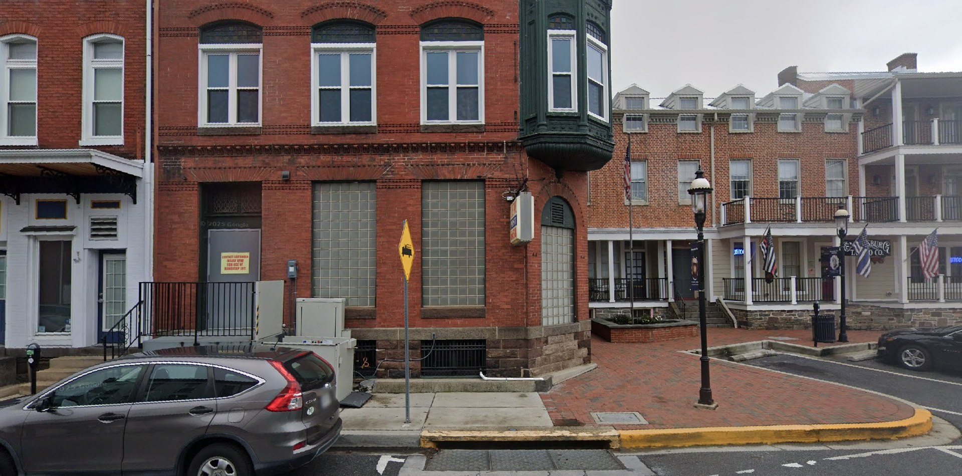 The Main Street face of the Post with its glass-block windows